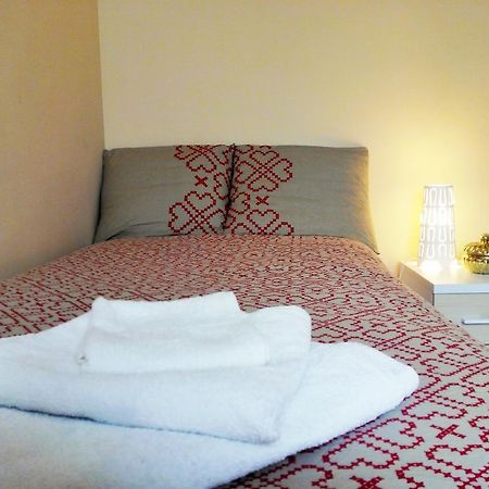 Apartamentos Decada Málaga Cameră foto