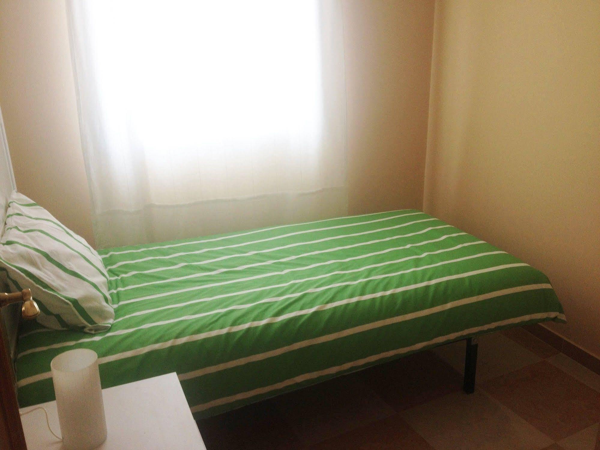 Apartamentos Decada Málaga Exterior foto